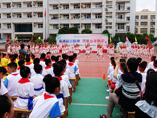 弘扬武术精神 展示少年风采——淮师大附小庆六一活动